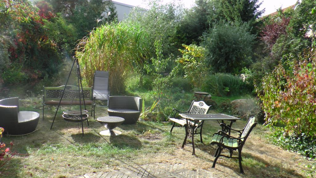 Blumenhaus Apartman Velten Kültér fotó